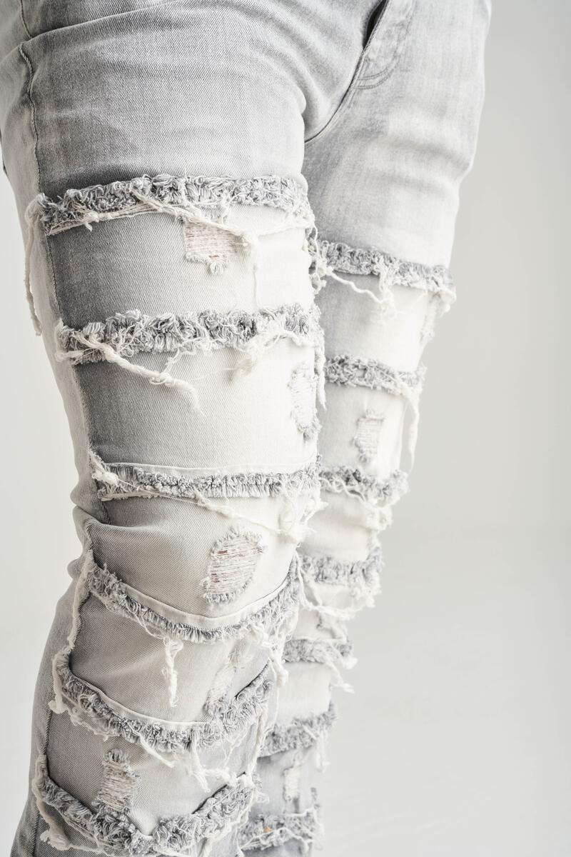 SP Gray Frayed Stacked Jeans 3016