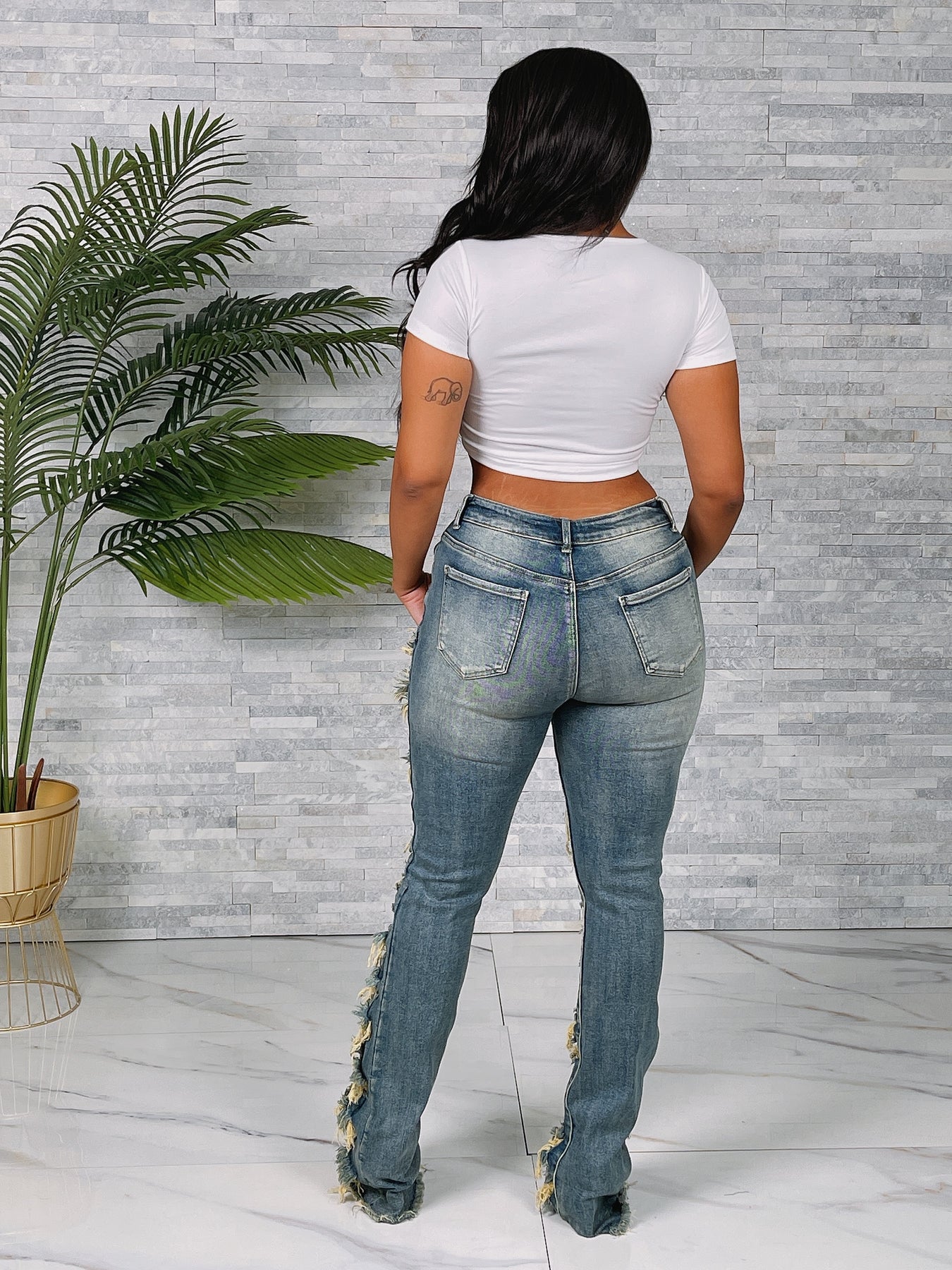 Women Heavy Frayed Stacked Jeans