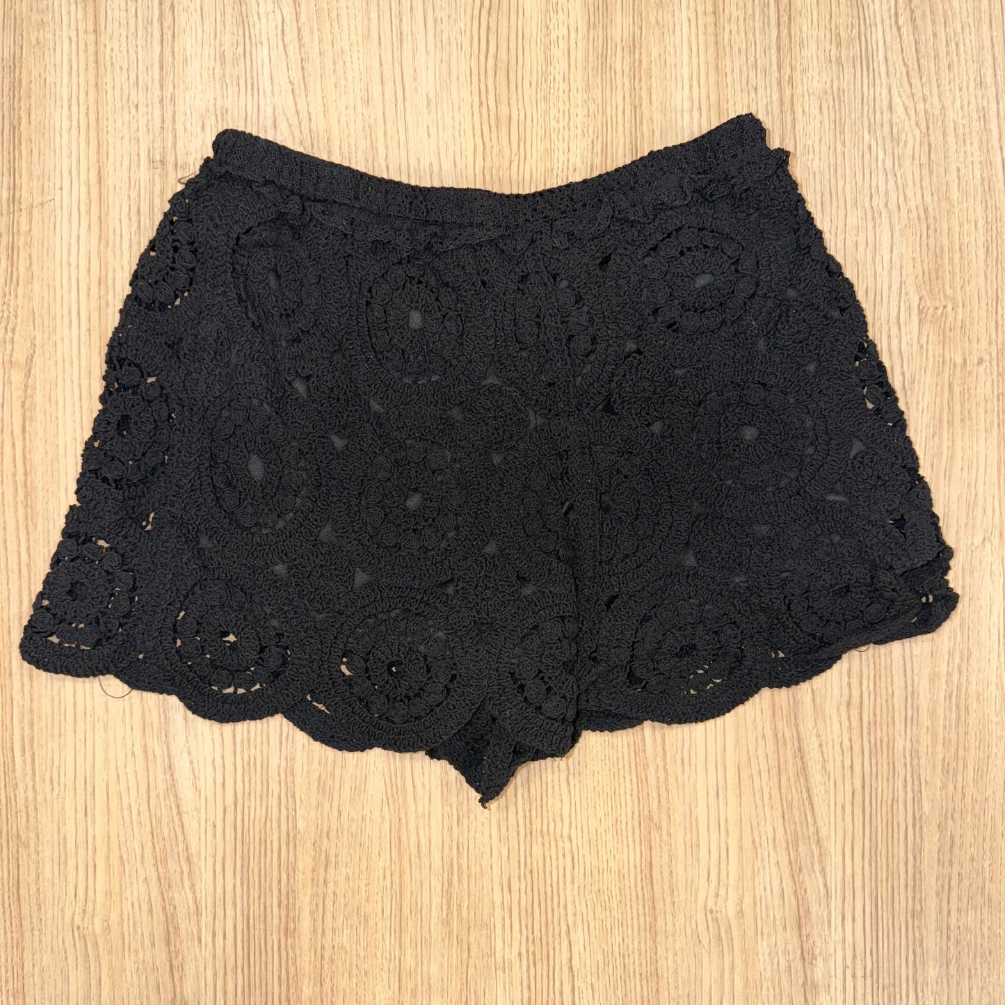 Crotchet Big Circle Pattern Shorts