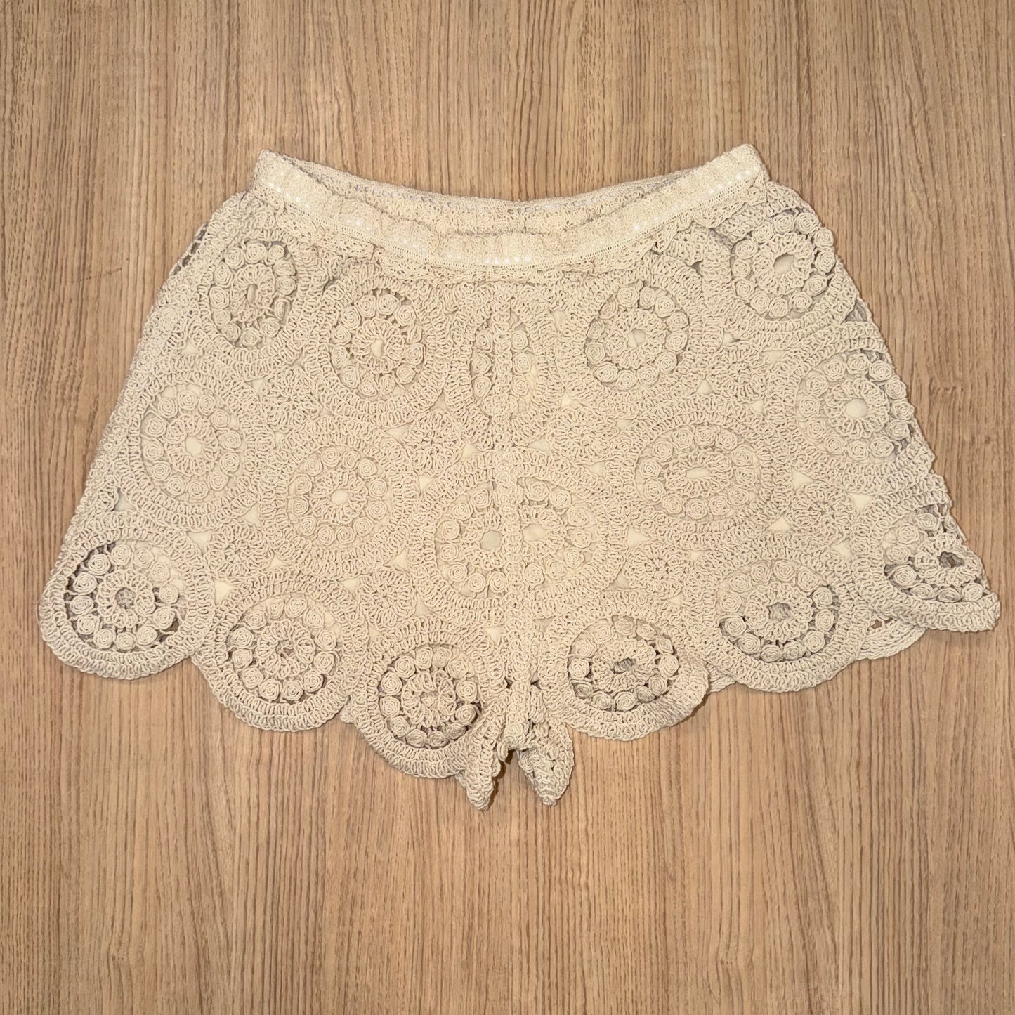 Crotchet Big Circle Pattern Shorts
