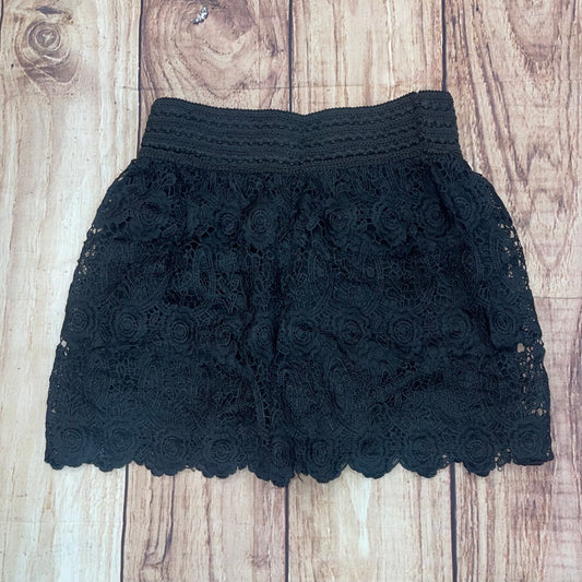 Lace Pattern Shorts